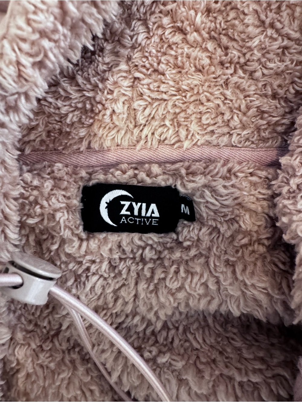 Zyia Teddy Jacket - Picture 3 of 5
